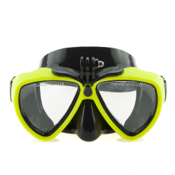 Diving mask with GoPro mount
