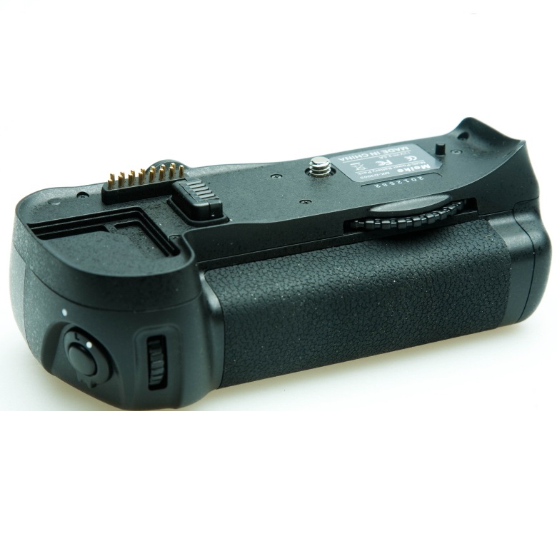 Meike Nikon D300, D300S, D700 (Nikon MB-D10) Battery Grip, main view
