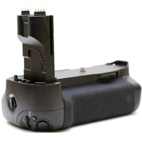 Батарейный блок Meike Canon 7D (Canon BG-E7), главный вид