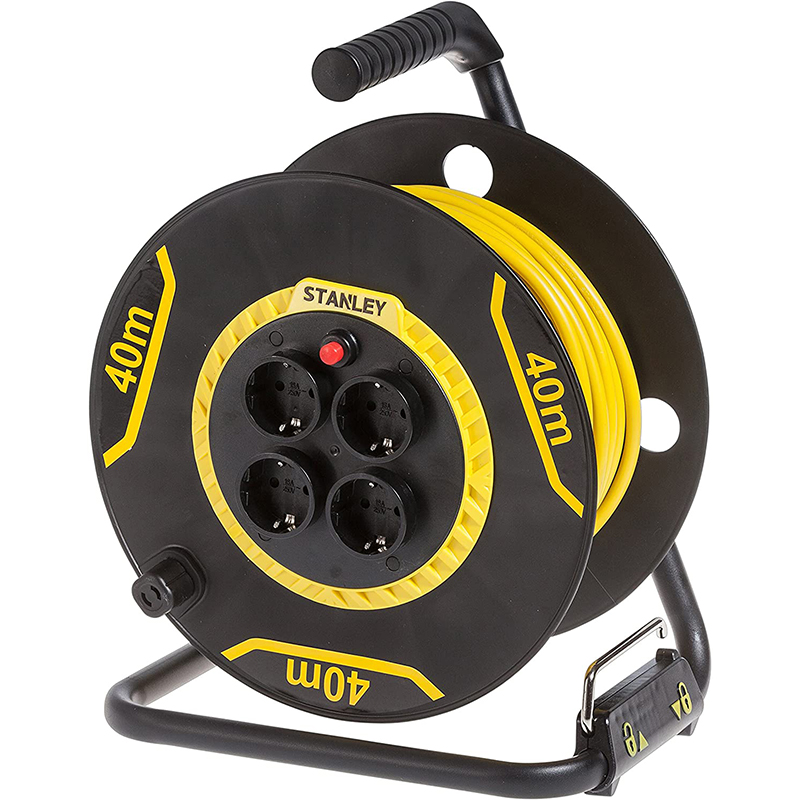 Удлинитель на катушке Stanley 40 м, 3x1.5мм2, IP20, 3200Вт, 4 розетки