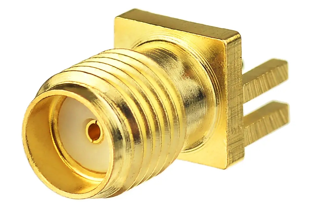 Connector for FPV and radio equipment (SMA F end-face to board)