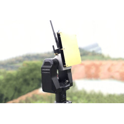 Automatic tracker MFD Crossbow for antennas up to 3kg.