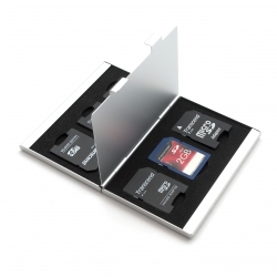 Алюминиевый кейс для 6 карт памяти SD